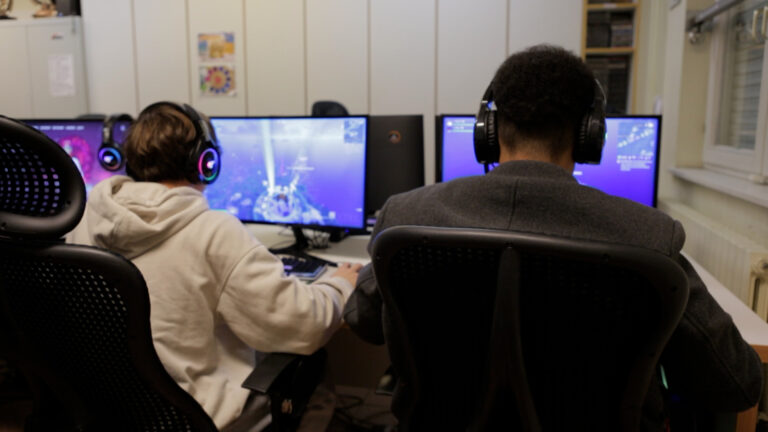 Meko Filmmaterial.00_19_04_01.Standbild036